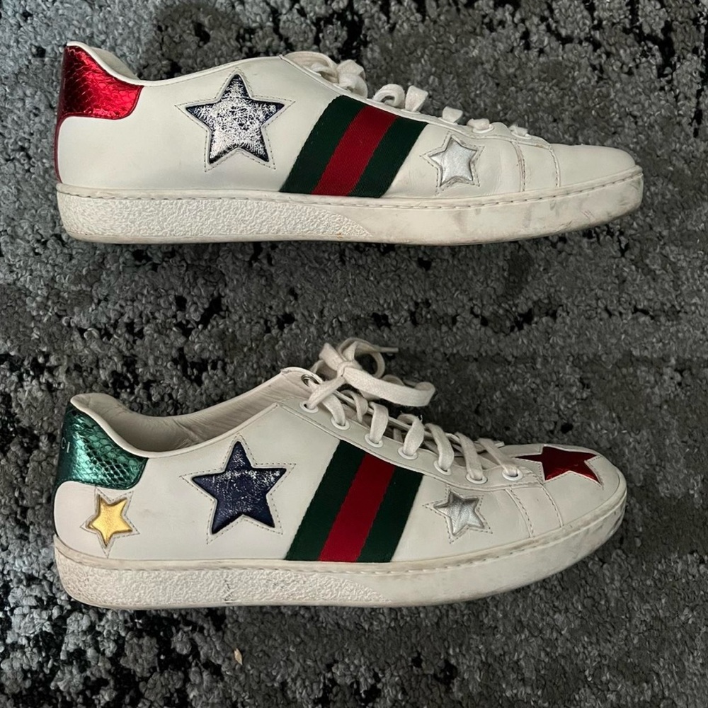 Gucci Shoes with Stars